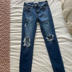 Kancan medium wash ripped jeans